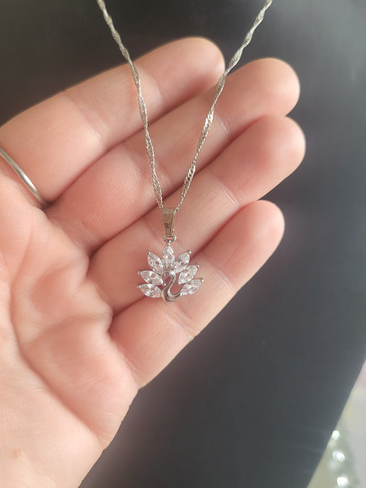 Collier paon strass acier